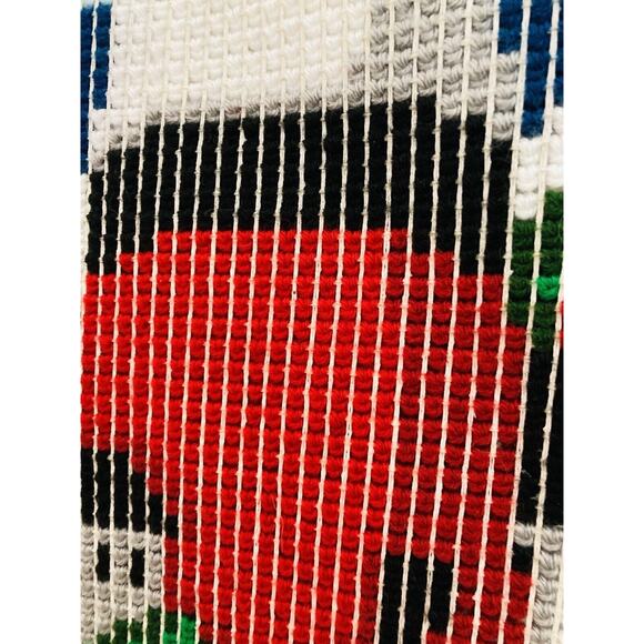 Completed LATCH HOOK CARON 4122 LIGHTHOUSE WALL HANGING w/ Dowel Sun Ocean Cliff - Picture 8 of 8